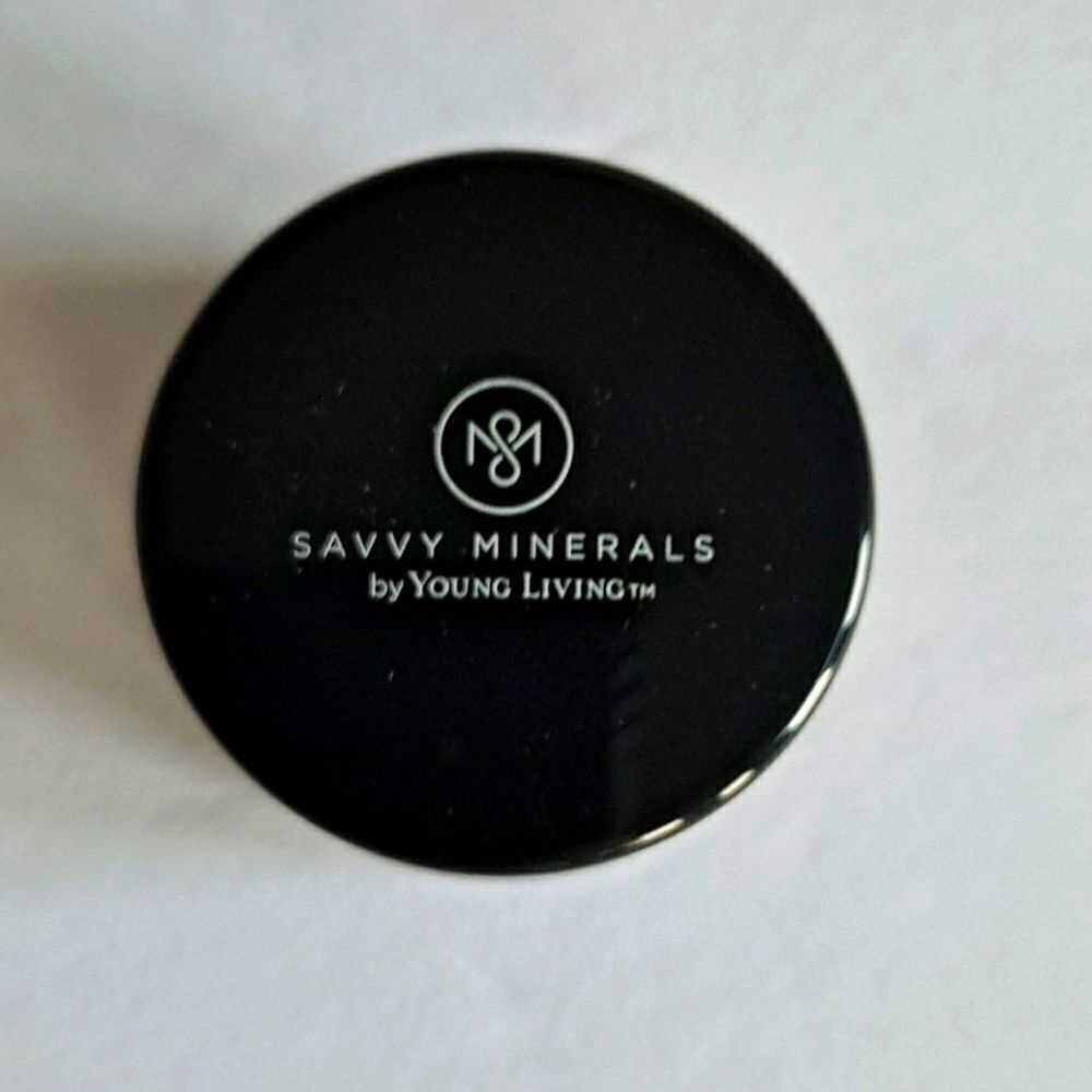 Savvy Minerals eyeshadow NWOT‎